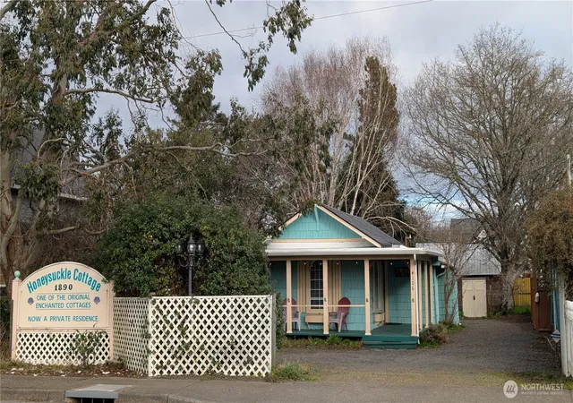 Photo 4 of Single family home for sale at 4106 Pacific Way, Seaview, WA 98644 | MLS# NWM2587409 | Listing updated on 2026-09-28