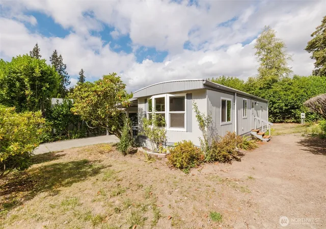 Manufactured home for sale at 8760 NE State Hwy 303 #B, Bremerton, WA 98311 | MLS# NWM2587414