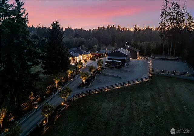 Photo 3 of Sale Pending at 5501 Ward Ave SE, Auburn, WA 98092 | MLS# NWM2587417 | Listing updated on 2026-10-01