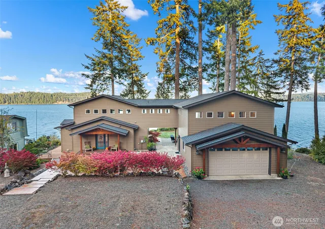 Photo 1 of Single family home for sale at 161 Canal Ln, Brinnon, WA 98320 | MLS# NWM2587418 | Listing updated on 2026-10-01