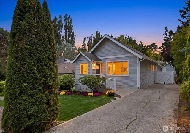 Photo 1 of Sale Pending at 1723 Ne 92nd Street, Seattle, WA 98115 | MLS# NWM2587421 | Listing updated on 2026-09-26