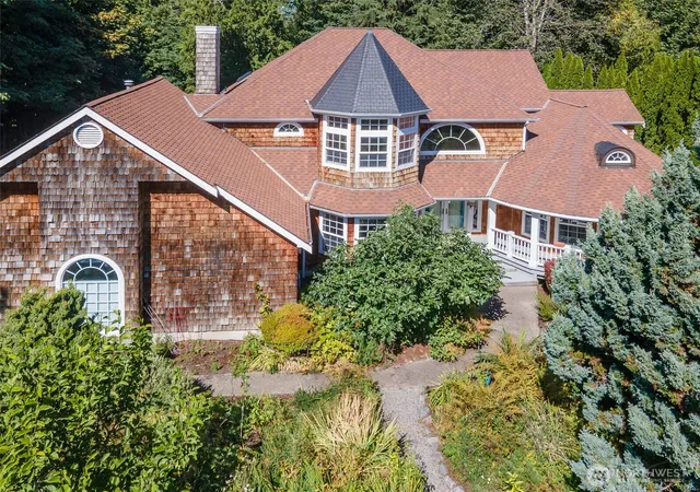 Photo 1 of Single family home for sale at 5209 Vine Ct Ne, Olympia, WA 98516 | MLS# NWM2587426 | Listing updated on 2026-09-26