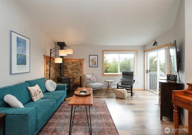 Photo 4 of Single family home for sale at 1111 E 6th Street, Port Angeles, WA 98362 | MLS# NWM2587427 | Listing updated on 2026-10-02