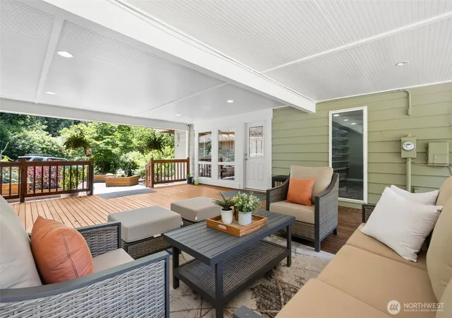 Photo 3 of Single family home for sale at 26428 SE 172 Street, Issaquah, WA 98027 | MLS# NWM2587430 | Listing updated on 2026-09-28