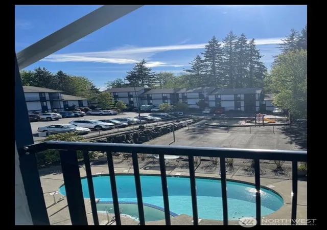 Photo 1 of Condo for sale at 15416 40 Avenue W #50, Lynnwood, WA 98087 | MLS# NWM2587432 | Listing updated on 2026-10-01