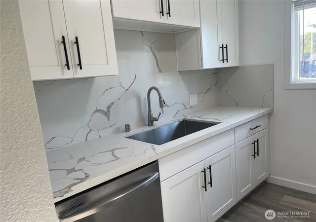 Photo 2 of Condo for sale at 15416 40 Avenue W #50, Lynnwood, WA 98087 | MLS# NWM2587432 | Listing updated on 2026-10-01
