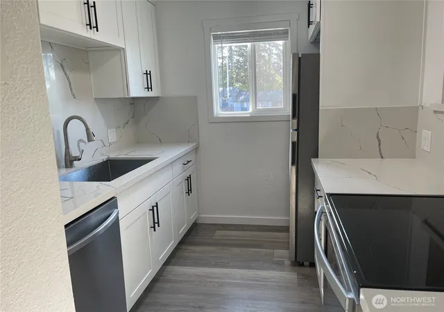 Photo 4 of Condo for sale at 15416 40 Avenue W #50, Lynnwood, WA 98087 | MLS# NWM2587432 | Listing updated on 2026-10-01