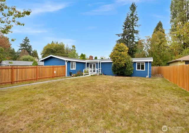 Photo 3 of Single family home for sale at 4209 191st Street SW, Lynnwood, WA 98036 | MLS# NWM2587433 | Listing updated on 2026-10-02