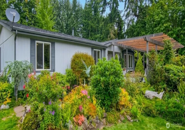Photo 1 of Manufactured home for sale at 891 Walker Rd, Kelso, WA 98626 | MLS# NWM2587437 | Listing updated on 2026-09-26