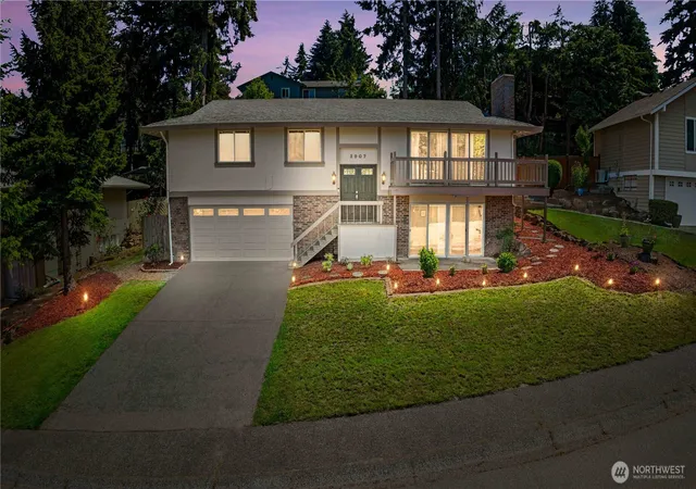 Photo 2 of Single family home for sale at 3907 Sw 328th Street, Federal Way, WA 98023 | MLS# NWM2587440 | Listing updated on 2026-10-02