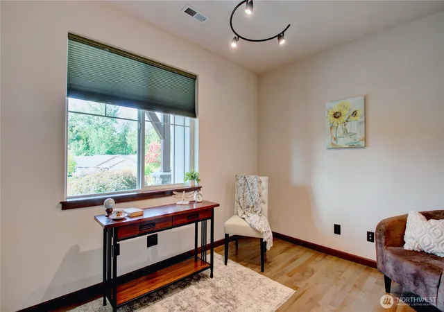 Photo 4 of Single family home for sale at 546 Timberland Loop, Mount Vernon, WA 98273 | MLS# NWM2587447 | Listing updated on 2026-09-29