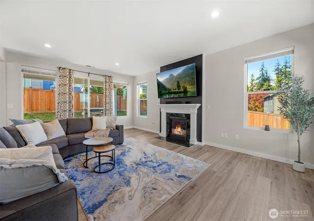 Photo 3 of Single family home for sale at 5541 Buckhorn Way, Mount Vernon, WA 98273 | MLS# NWM2587456 | Listing updated on 2026-10-01