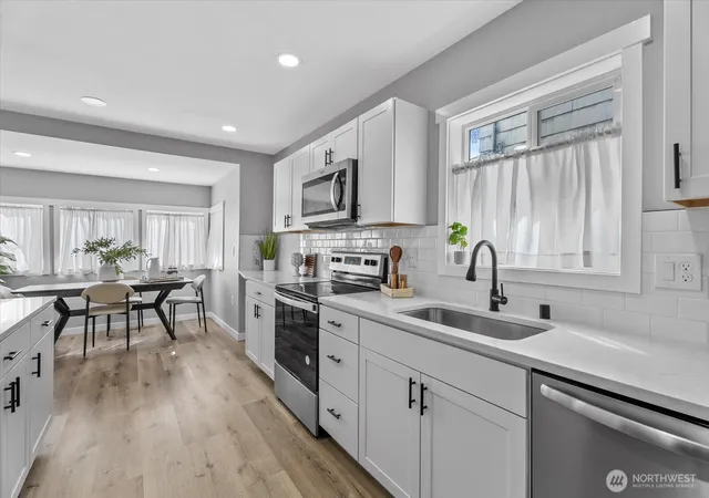 Photo 4 of Single family home for sale at 1020 S 43rd Street, Tacoma, WA 98418 | MLS# NWM2587457 | Listing updated on 2026-10-13