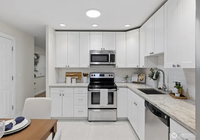 Photo 3 of Condo for sale at 1900 N Northgate Way #1932, Seattle, WA 98133 | MLS# NWM2587465 | Listing updated on 2026-09-26