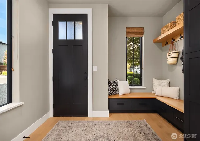 Photo 2 of Single family home for sale at 225 3rd Avenue S, Kirkland, WA 98033 | MLS# NWM2587468 | Listing updated on 2026-10-01