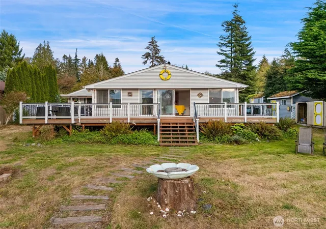 Photo 2 of Single family home for sale at 29629 Ne Gamble Pl, Kingston, WA 98346 | MLS# NWM2587469 | Listing updated on 2026-10-01