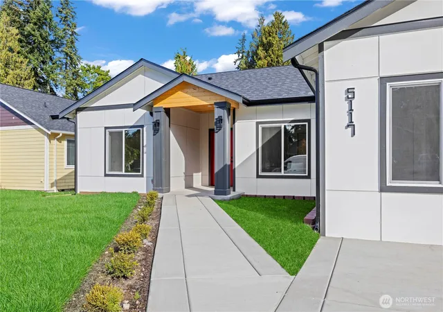 Photo 3 of Single family home for sale at 5117 144th Street Sw, Edmonds, WA 98026 | MLS# NWM2587470 | Listing updated on 2026-10-08