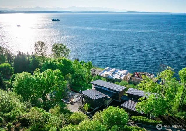 Photo 1 of Single family home for sale at 1019 California Ln Sw, Seattle, WA 98116 | MLS# NWM2587475 | Listing updated on 2026-09-30