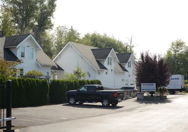 Single family home for sale at 1314 Anderson Rd, Mount Vernon, WA 98274 | MLS# NWM2587479