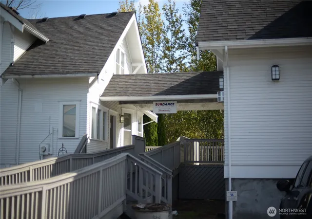 Photo 2 of Single family home for sale at 1314 Anderson Rd, Mount Vernon, WA 98274 | MLS# NWM2587479 | Listing updated on 2026-09-29