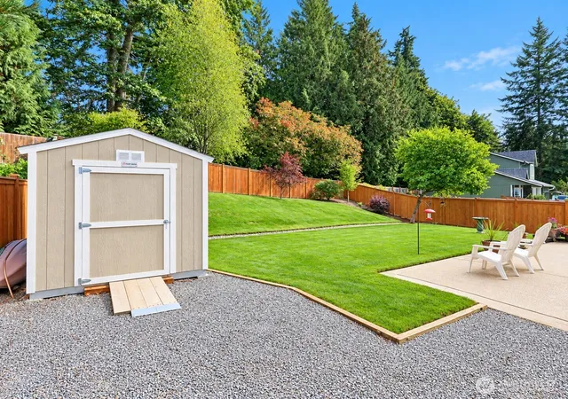 Photo 2 of Single family home for sale at 2815 74th Drive Ne, Marysville, WA 98270 | MLS# NWM2587480 | Listing updated on 2026-09-30