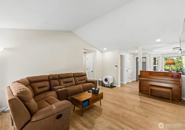 Photo 3 of Single family home for sale at 100 S 28th Street, Mount Vernon, WA 98274 | MLS# NWM2587483 | Listing updated on 2026-09-26