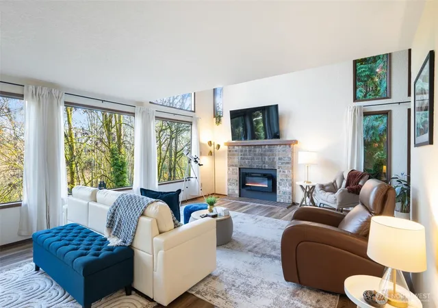 Photo 4 of Sale Pending at 5504 NE 190th Street, Kenmore, WA 98028 | MLS# NWM2587484 | Listing updated on 2026-09-30