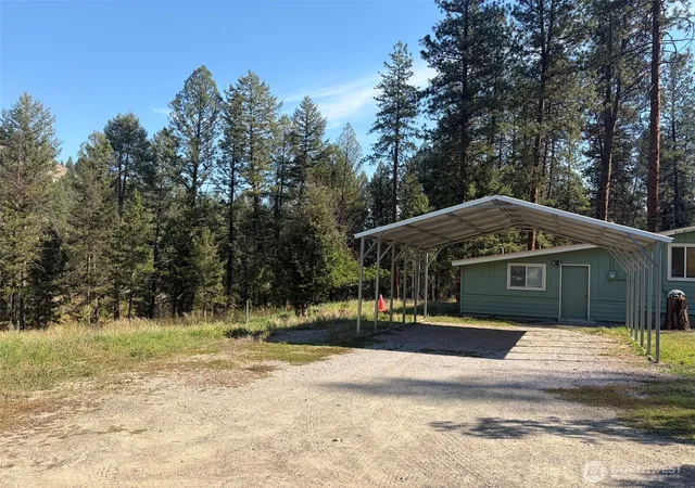 Photo 3 of Single family home for sale at 13 Pine Grv St, Republic, WA 99166 | MLS# NWM2587506 | Listing updated on 2026-09-26
