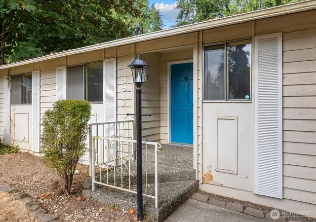 Photo 2 of Single family home for sale at 9917 38th Place Se, Lake Stevens, WA 98258 | MLS# NWM2587508 | Listing updated on 2026-09-28