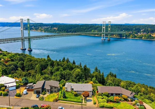 Photo 3 of Single family home for sale at 1774 N Jackson Ave, Tacoma, WA 98406 | MLS# NWM2587514 | Listing updated on 2026-09-26