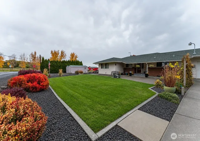 Photo 3 of Single family home for sale at 20271 Linden Rd Nw, Soap Lake, WA 98851 | MLS# NWM2587519 | Listing updated on 2026-09-26