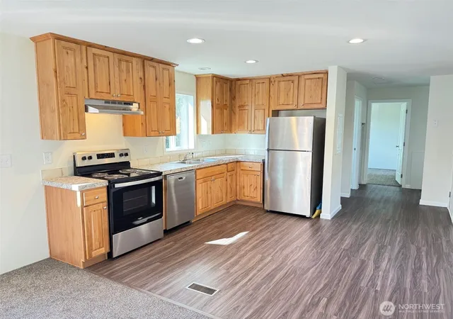 Photo 3 of Manufactured home for sale at 236 Pattee Rd, Chehalis, WA 98532 | MLS# NWM2587524 | Listing updated on 2026-10-01