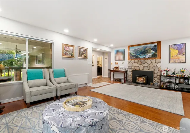 Photo 3 of Single family home for sale at 25806 Se 192nd Street, Maple Valley, WA 98038 | MLS# NWM2587526 | Listing updated on 2026-10-06
