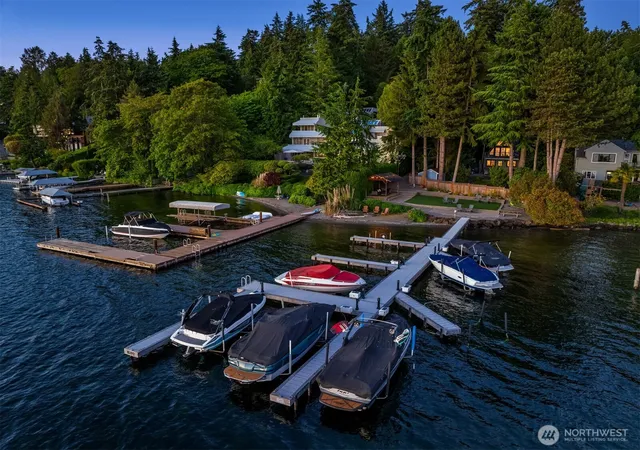 Photo 1 of Single family home for sale at 4889 Forest Ave Se, Mercer Island, WA 98040 | MLS# NWM2587532 | Listing updated on 2026-10-02