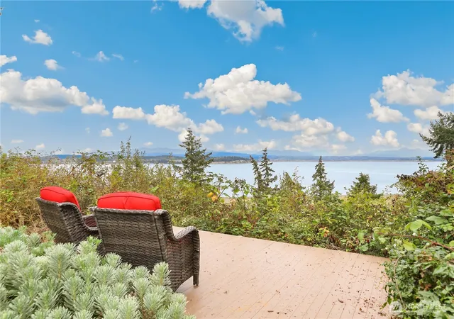 Photo 3 of Single family home for sale at 108 Livingston Bay Rd, Camano Island, WA 98282 | MLS# NWM2587552 | Listing updated on 2026-10-02