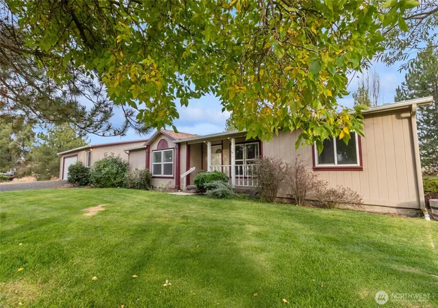 Photo 1 of Manufactured home for sale at 601 S C St, Sprague, WA 99032 | MLS# NWM2587555 | Listing updated on 2026-09-26