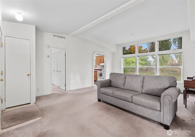 Photo 4 of Manufactured home for sale at 601 S C St, Sprague, WA 99032 | MLS# NWM2587555 | Listing updated on 2026-09-26