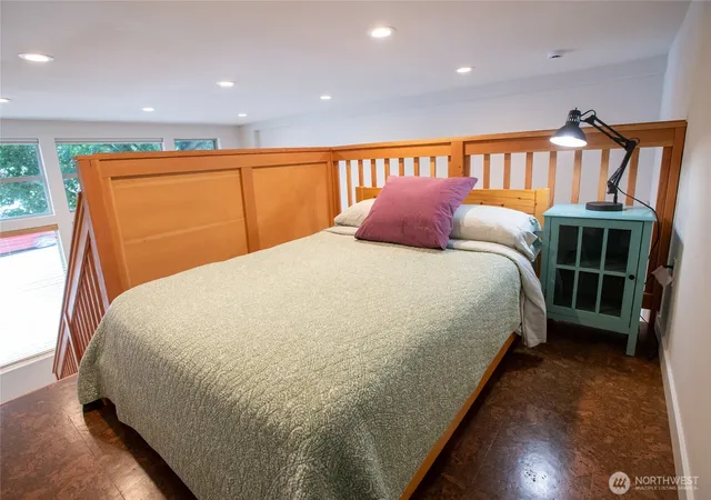 Photo 4 of Townhouse for sale at 6722 15th Avenue W, Seattle, WA 98117 | MLS# NWM2587559 | Listing updated on 2026-09-27