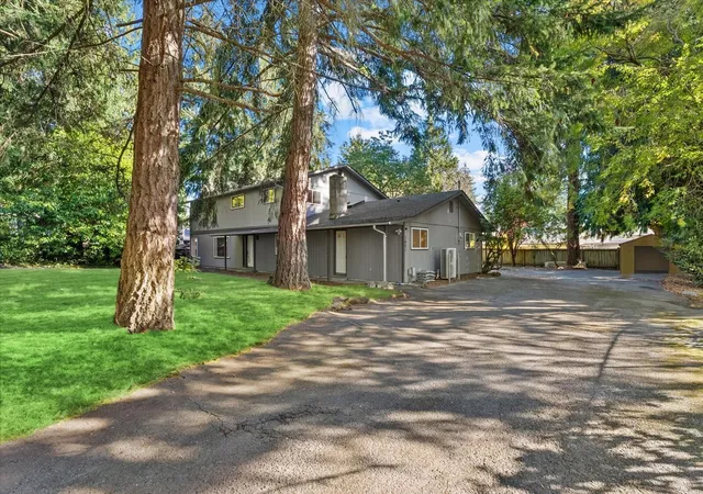 Photo 2 of Single family home for sale at 1421 Sw 304th Street, Federal Way, WA 98023 | MLS# NWM2587567 | Listing updated on 2026-10-22