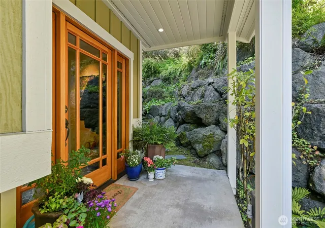 Photo 3 of Single family home for sale at 474 Glen Holw Pl Sw, Bainbridge Island, WA 98110 | MLS# NWM2587571 | Listing updated on 2026-10-01