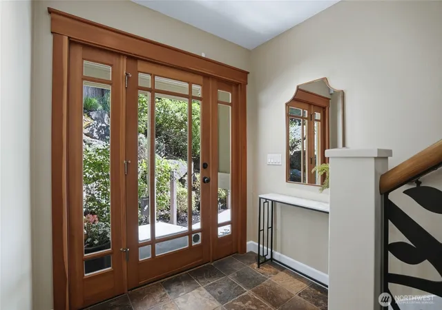 Photo 3 of Single family home for sale at 474 Glen Holw Pl SW, Bainbridge Island, WA 98110 | MLS# NWM2587571 | Listing updated on 2026-10-01