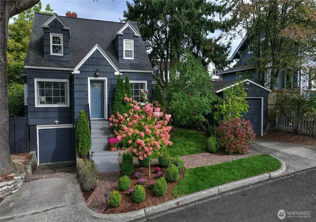 Photo 2 of Single family home for sale at 3911 N 8th Street, Tacoma, WA 98406 | MLS# NWM2587572 | Listing updated on 2026-09-30