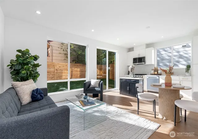 Photo 2 of Single family home for sale at 127 N 136th Street, Seattle, WA 98133 | MLS# NWM2587581 | Listing updated on 2026-09-29