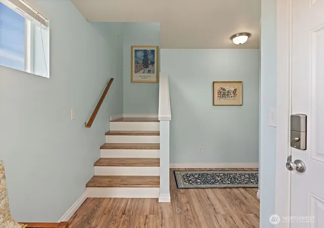 Photo 3 of Single family home for sale at 7123 18th Place Se, Lake Stevens, WA 98258 | MLS# NWM2587593 | Listing updated on 2026-09-30