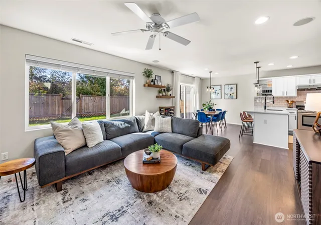 Photo 3 of Single family home for sale at 20253 111th Way Se, Kent, WA 98031 | MLS# NWM2587597 | Listing updated on 2026-10-01