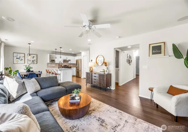 Photo 4 of Single family home for sale at 20253 111th Way SE, Kent, WA 98031 | MLS# NWM2587597 | Listing updated on 2026-10-01