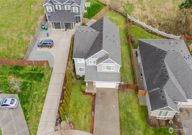 Photo 2 of Single family home for sale at 1737 Hillcrest Loop, Mount Vernon, WA 98274 | MLS# NWM2587607 | Listing updated on 2026-09-26