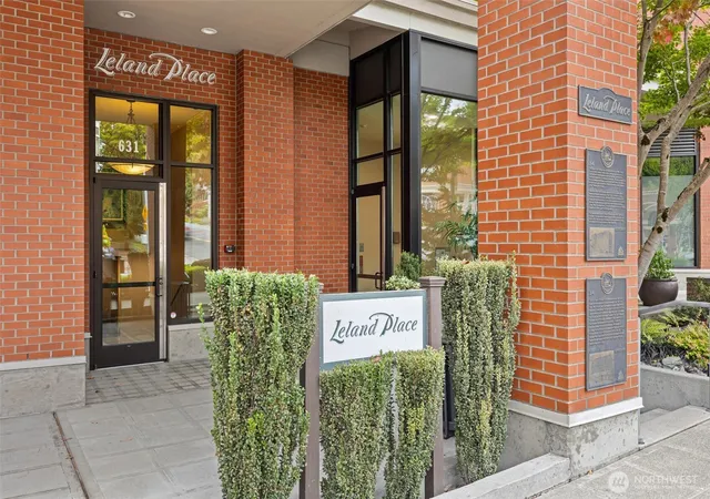Photo 2 of Condo for sale at 631 Market St #401, Kirkland, WA 98033 | MLS# NWM2587616 | Listing updated on 2026-09-30