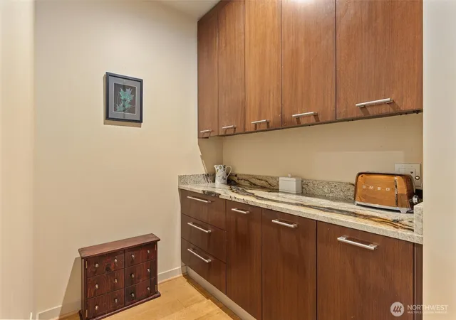 Photo 3 of Condo for sale at 631 Market St #401, Kirkland, WA 98033 | MLS# NWM2587616 | Listing updated on 2026-09-30