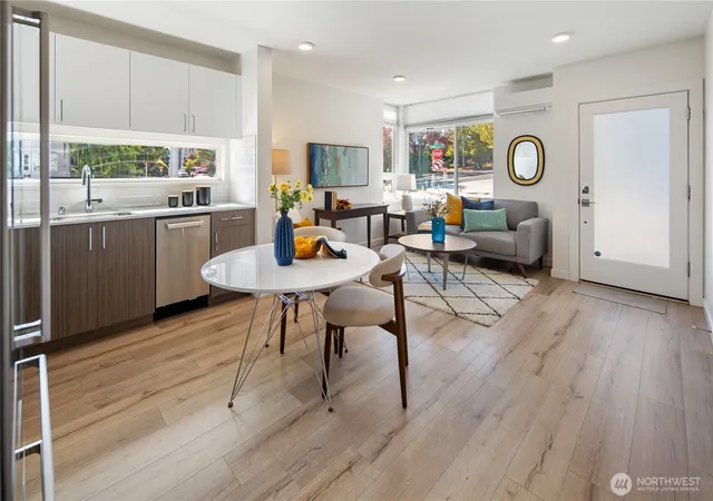 Photo 1 of Townhouse for sale at 4630 Linden Ave N, Seattle, WA 98103 | MLS# NWM2587622 | Listing updated on 2026-09-29